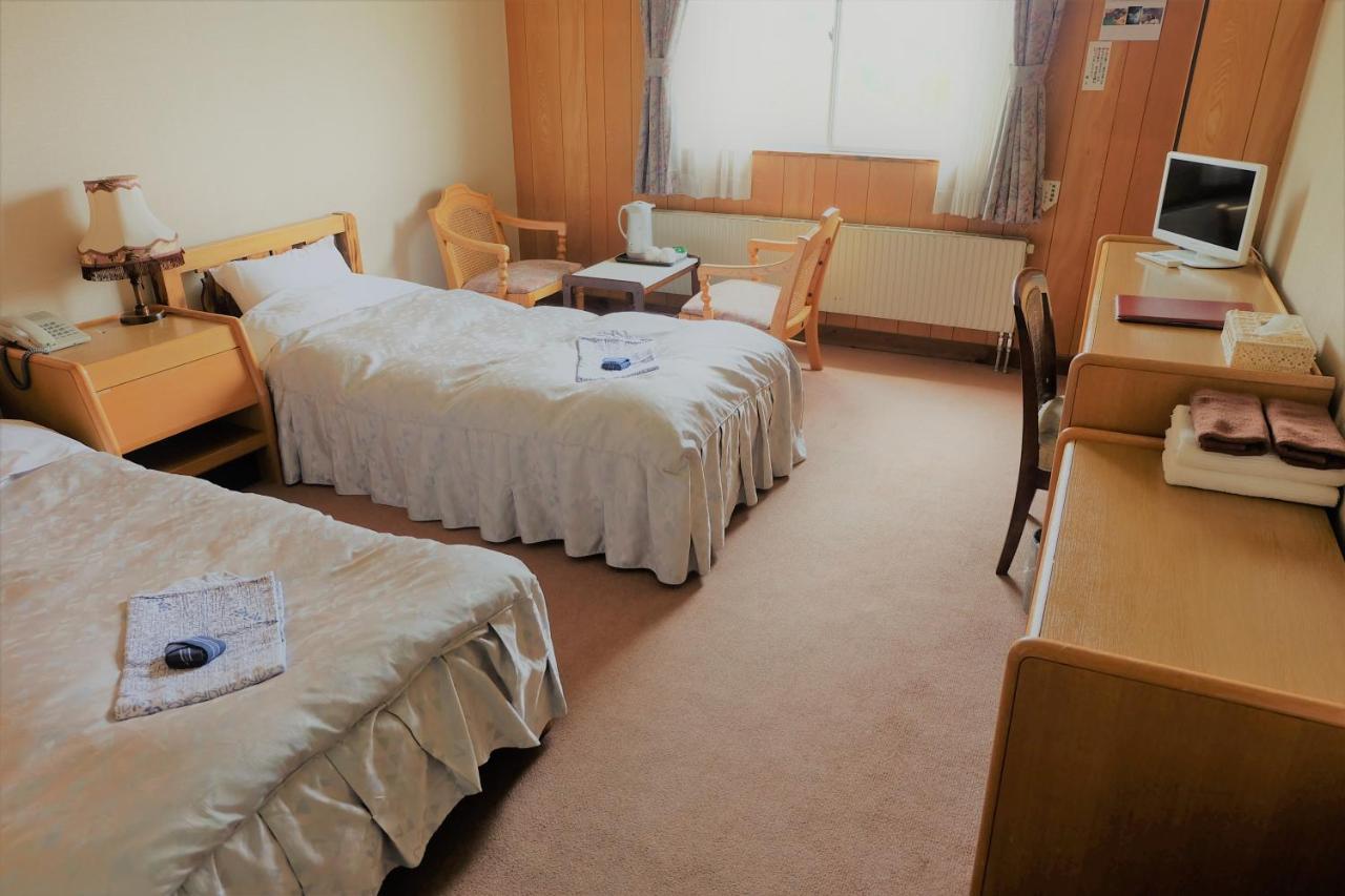 Hotel Takimoto Яманути Экстерьер фото