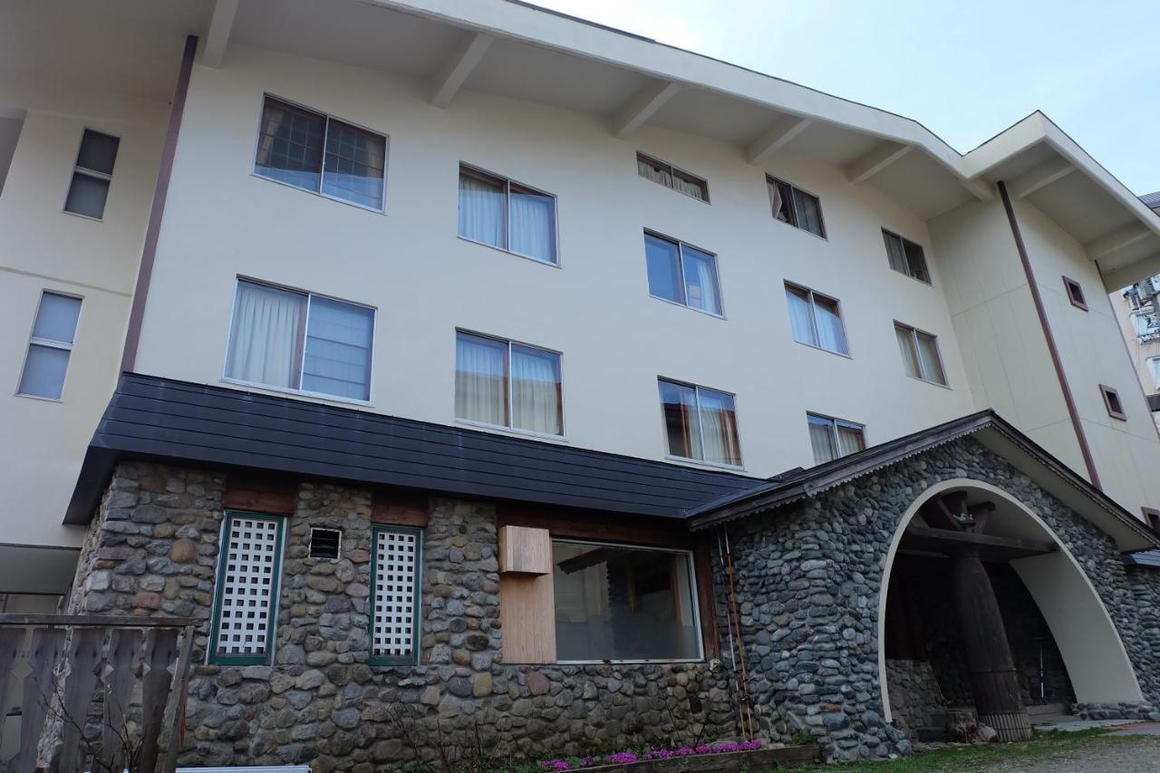 Hotel Takimoto Яманути Экстерьер фото
